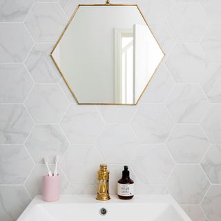 bathroom with mirror