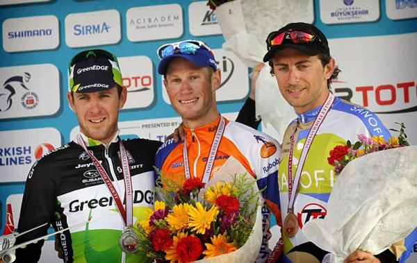 Stage 4 podium (l-r): Matt Goss (GreenEdge), Mark Renshaw (Rabobank) and Daniele Colli (Team Type 1-Sanofi)