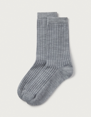 Fine Ribbed Wool Socks | the White Company