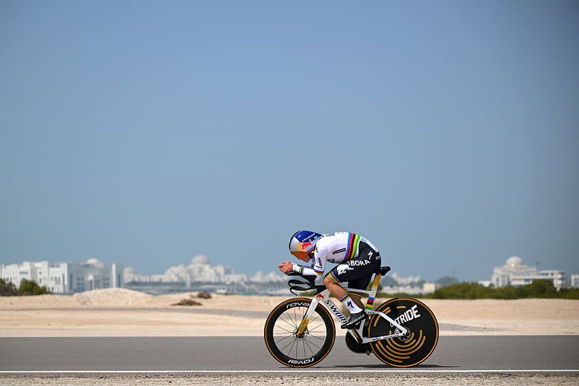 ABU DHABI, UNITED ARAB EMIRATES - FEBRUARY 17: Remco Evenepoel of Belgium and Team Red Bull - BORA - hansgrohe competes during the 8th UAE Tour 2026, Stage 2 a 12.2km individual time trial stage from Hudayriyat Island to Hudayriyat Island / #UCIWT / on February 17, 2026 in Abu Dhabi, United Arab Emirates. (Photo by Tim de Waele/Getty Images)
