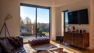 floor to ceiling glazing and doors in a living space