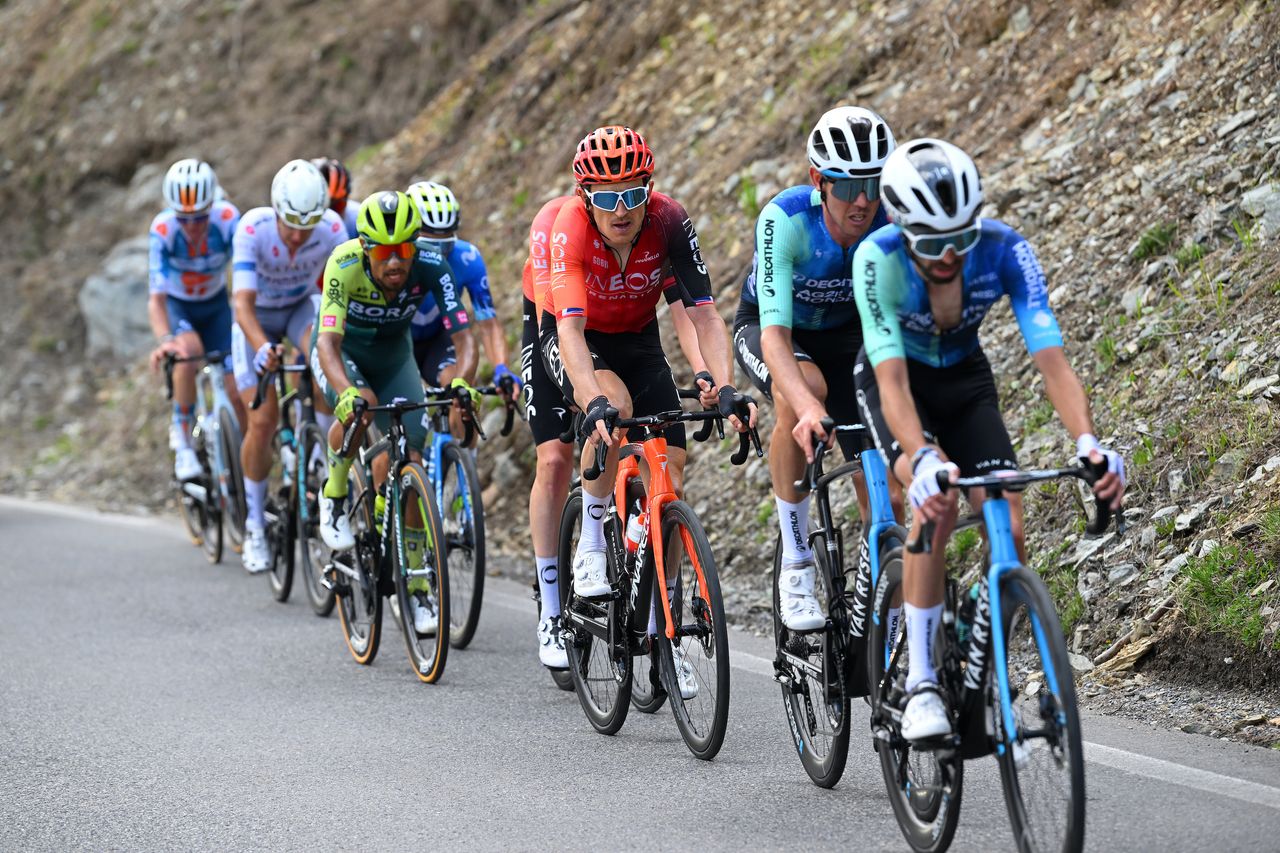 The group of favourites on stage 15 of the Giro d&#039;Italia