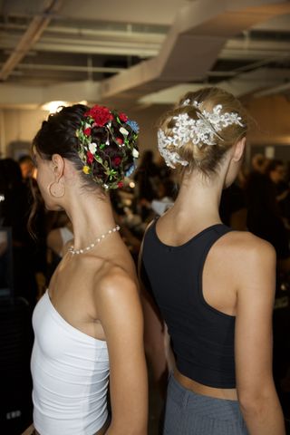 Alice + Olivia S/S 25 hair looks