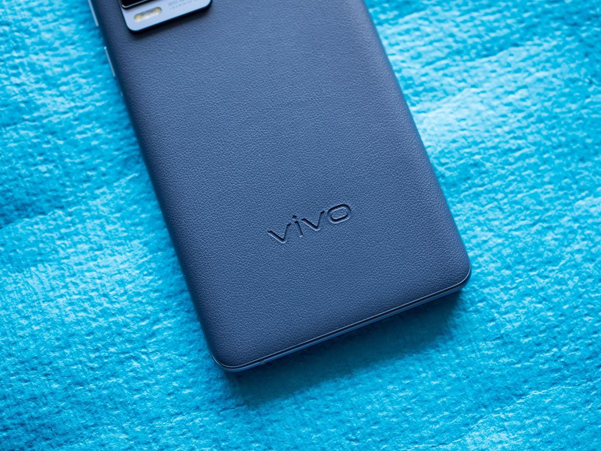 Vivo X60 Pro+ back panel