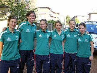 The 2006 AIS women's squad