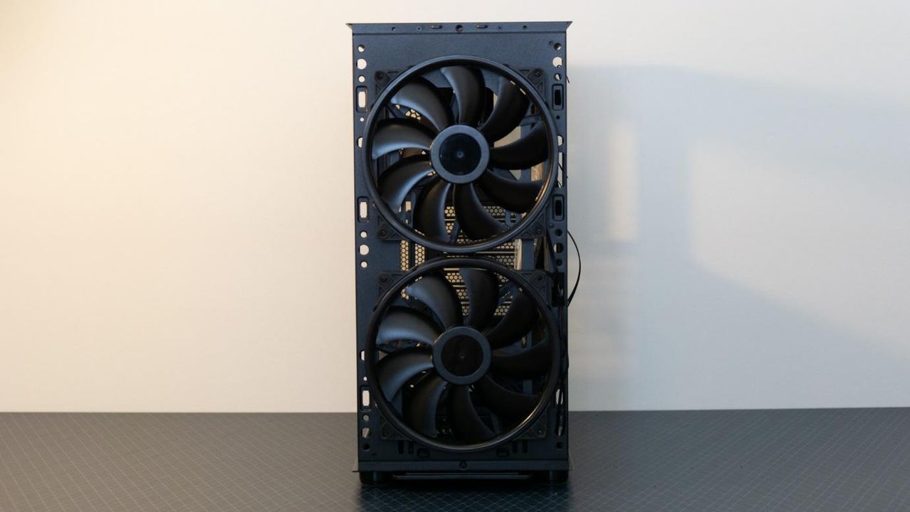 Silverstone SETA A1