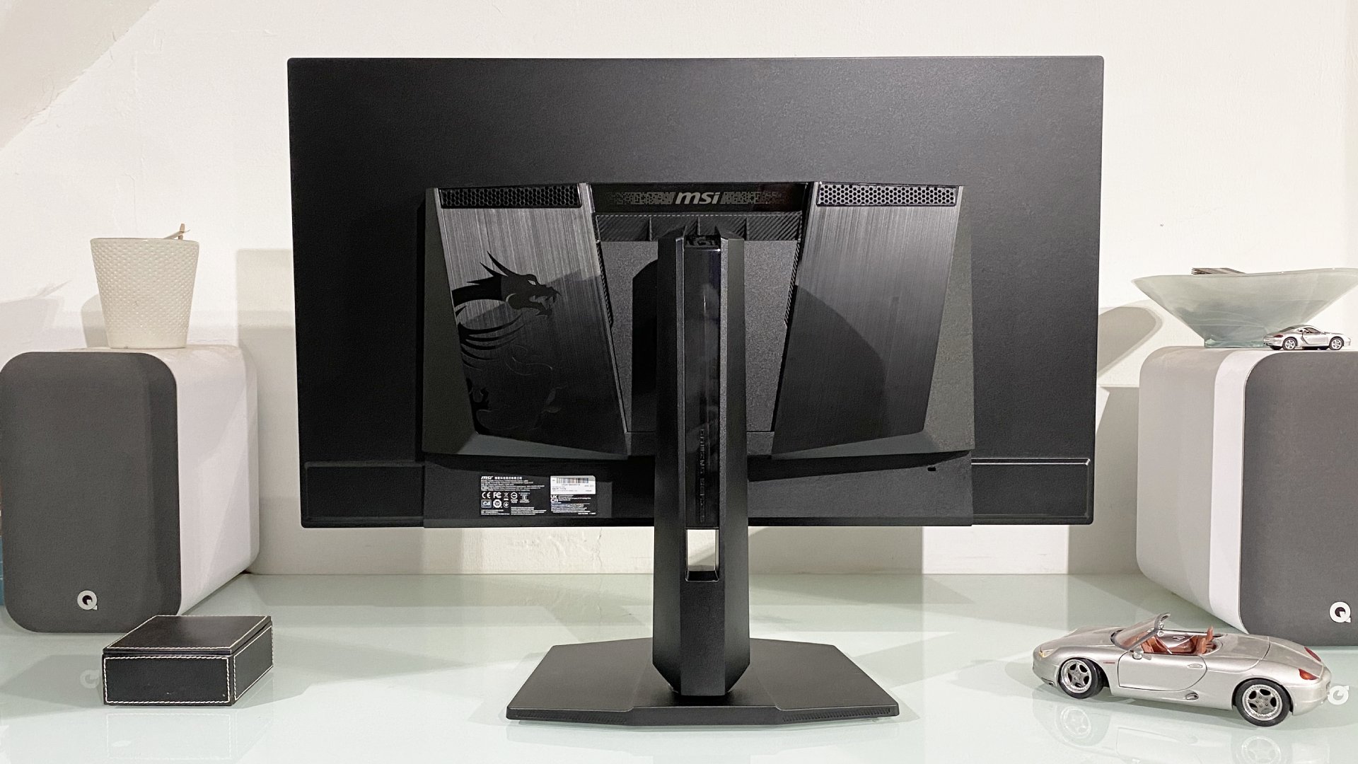MSI MPG 322URX