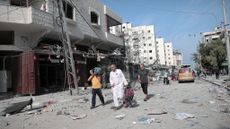 Civilians evacuate in Gaza