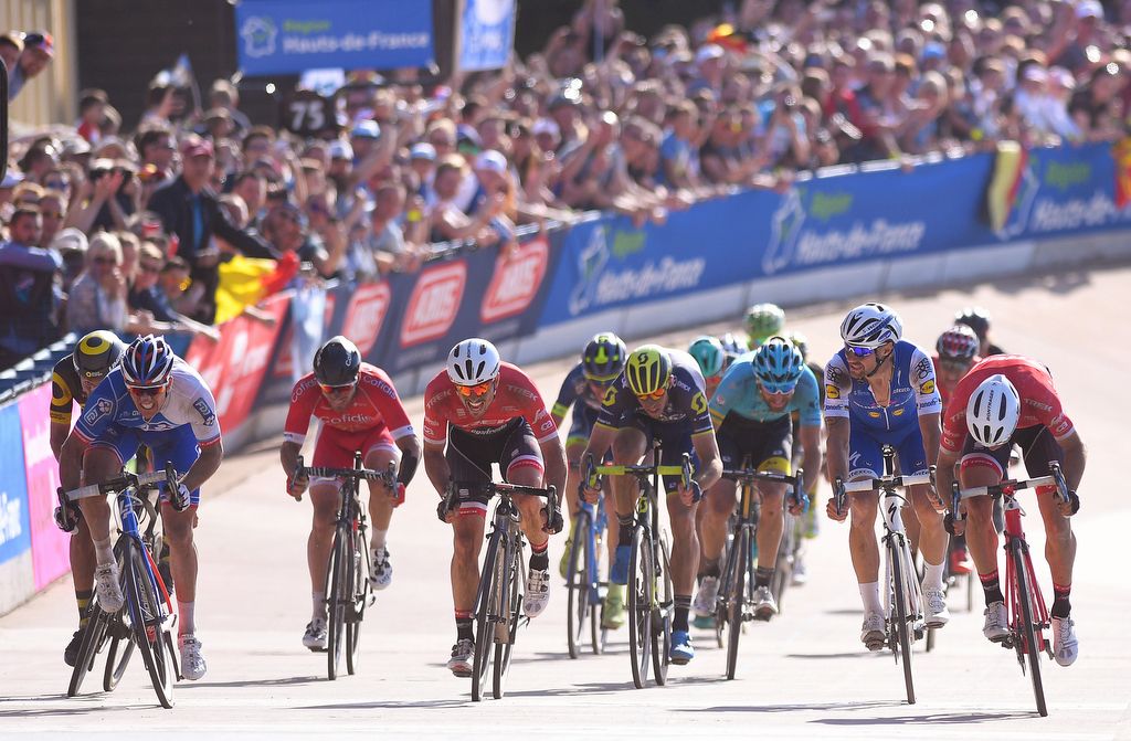 John Degenkolb and Edward Theuns both sprint to top-ten results for Trek-Segafredo