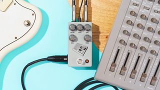 JHS Pedals 424 Gain Stage