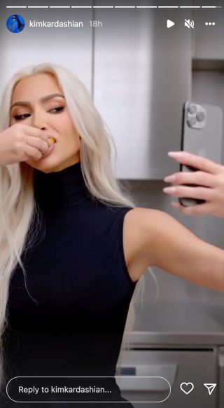 Kim Kardashian eating a taco