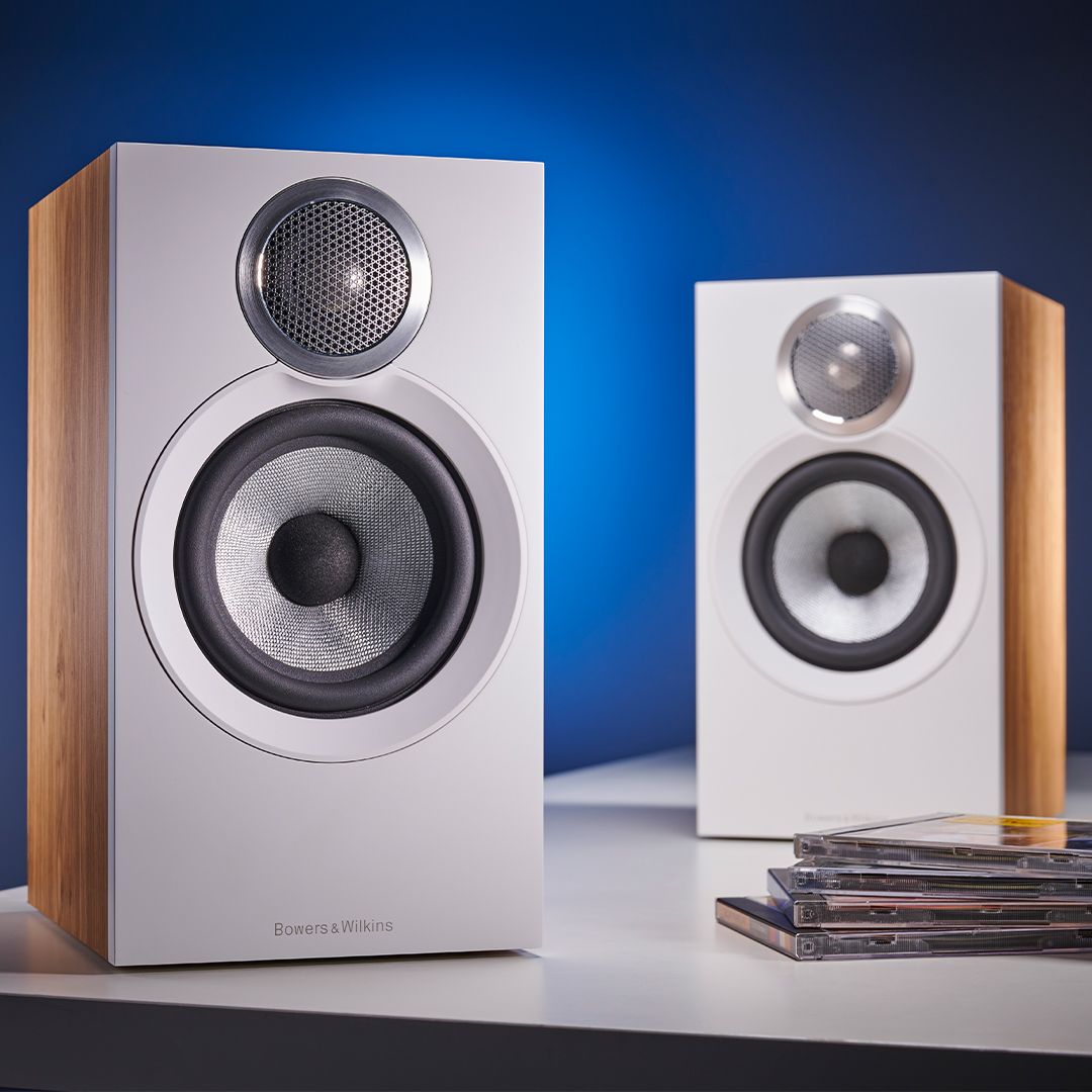 Standmount speakers: Bowers &amp; Wilkins 607 S3
