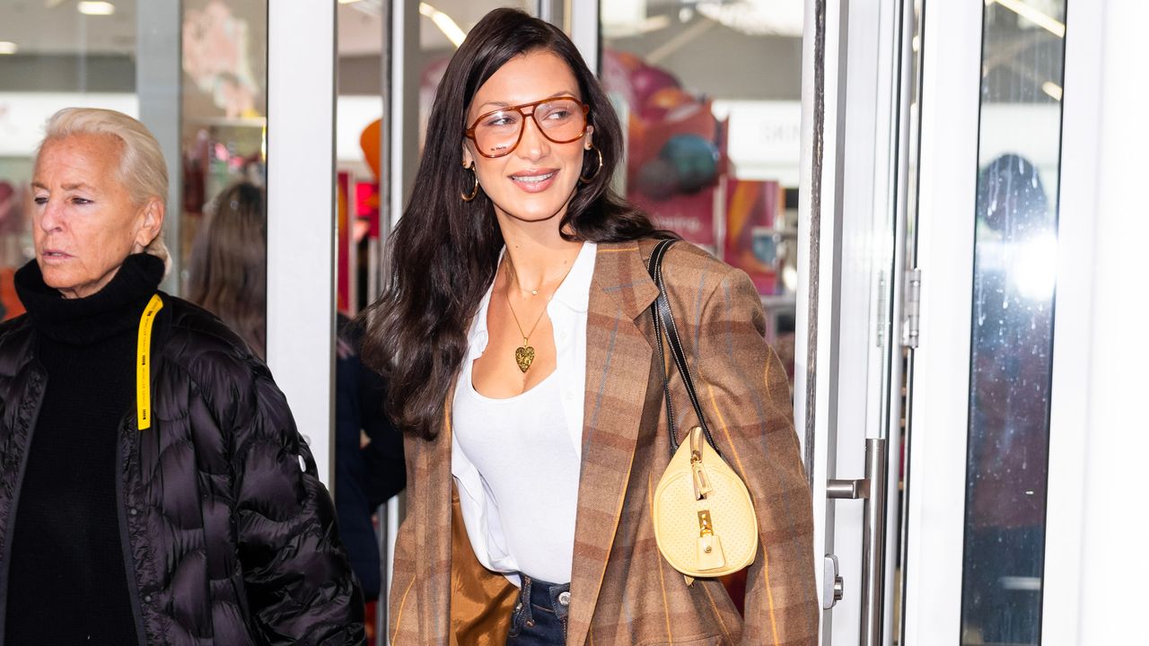 Bella Hadid Shopping