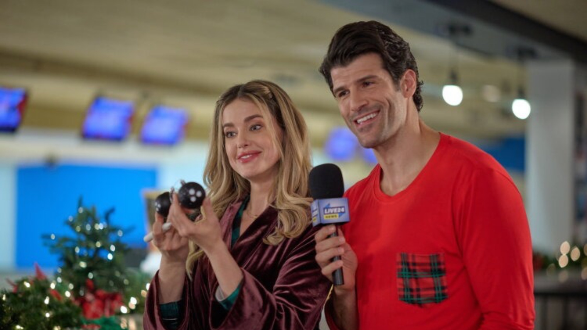 Audrey Newbrough and Franco Lo Presti in Winter Wonderlanes