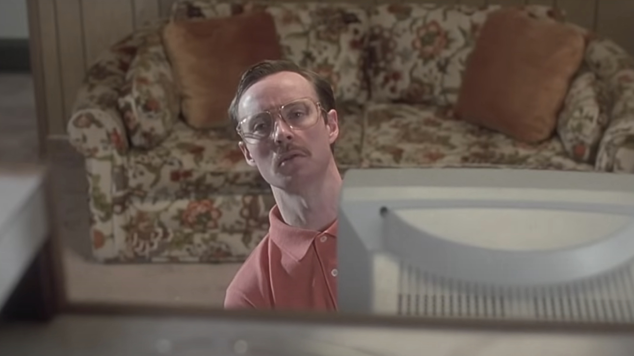 Aaron Ruell como Kip en la computadora en Napoleon Dynamite