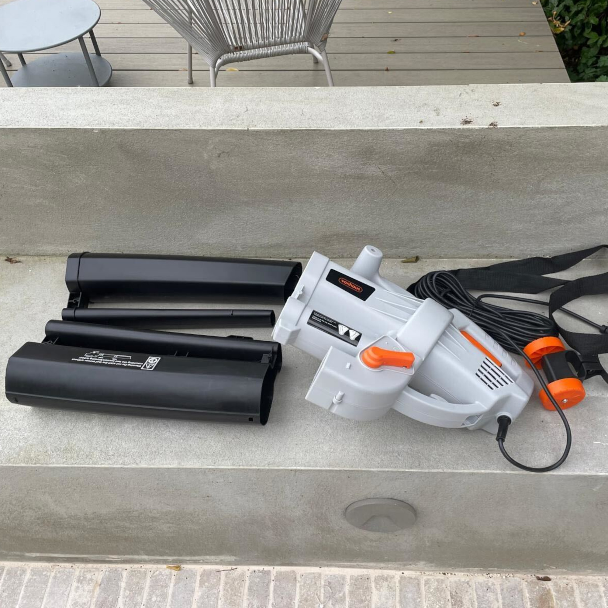 setting up the vonhaus leaf blower vacuum and mulcher on patio