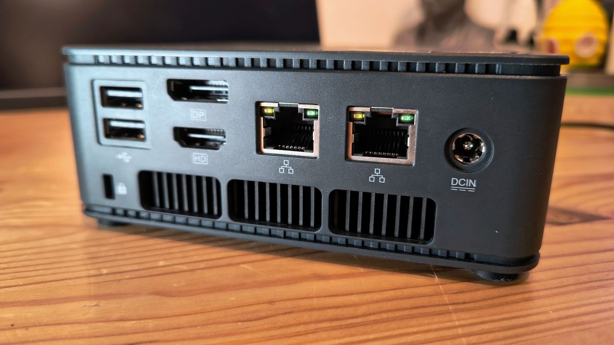 GMKtec NucBox M5 Plus