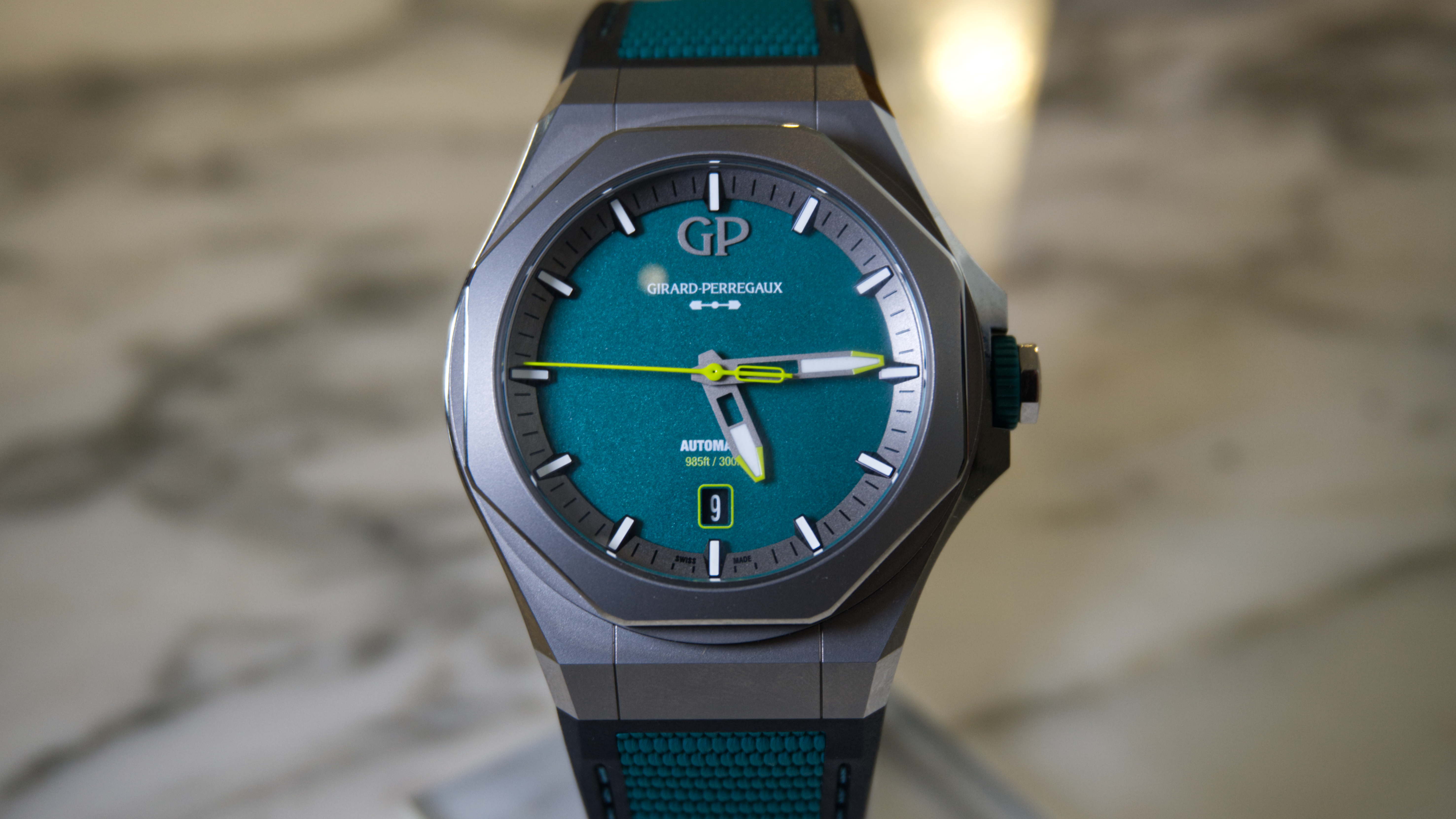 Girard Perregaux Laureato Absolute Aston Martin