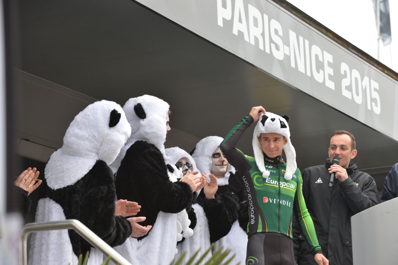 Byran Coquard (Europcar) gets into the Panda fun at the stage start in ZooParc de Beauval