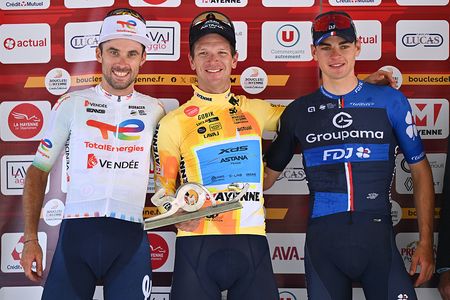 2025 Boucles de la Mayenne: Aaron Gate celebrates overall victory