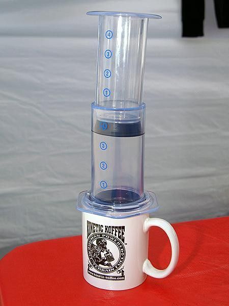 Kinetic Koffee also showed off this Aerobie coffee press (yes, made by the same guy as the 'other' Aerobie). Campers and frequent travelers might want to look hard at this one.