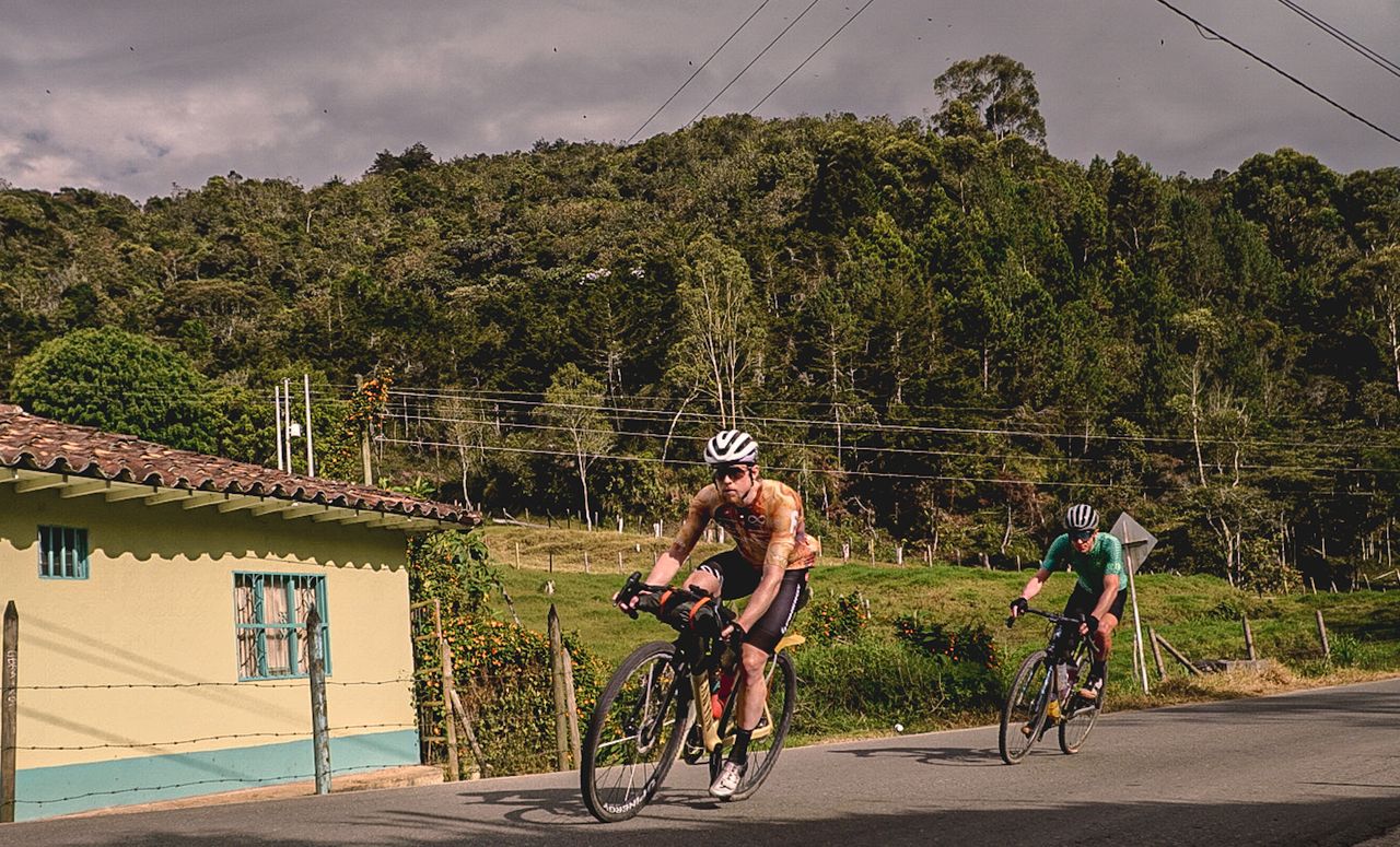 Griffin Easter sets the pace of the lead pack