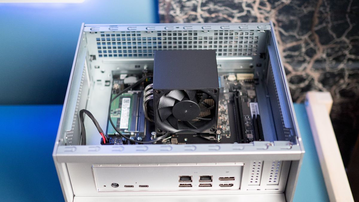 ZimaCube 2 6-bay NAS review on Android Central