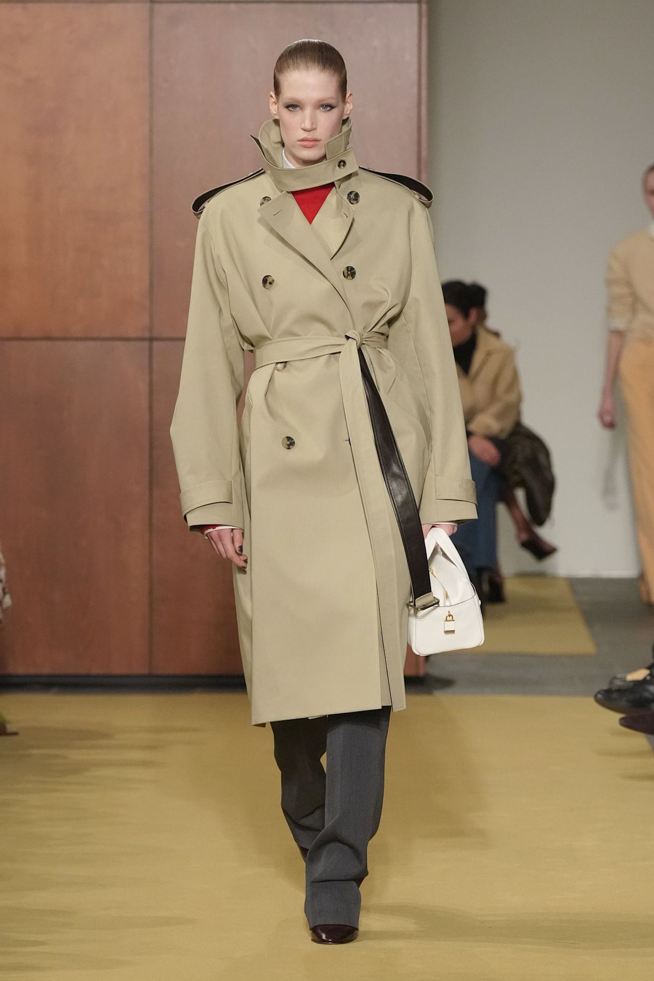 models on the Fall 2026 Tory Burch fashion show runway