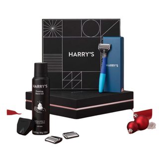 Harry's Men's Razor Set, Razor + 5 Razor Blades + Shaving Cream, Harry's Razor Blade Refills Use 5 Blade Design for Smoother Shaving, Travel Size Men's Shave Cream Formulated With Aloe