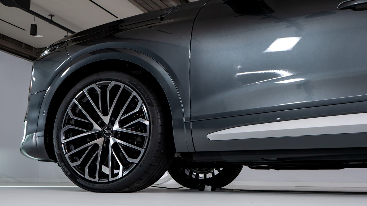 2027 Audi SQ9 first look.