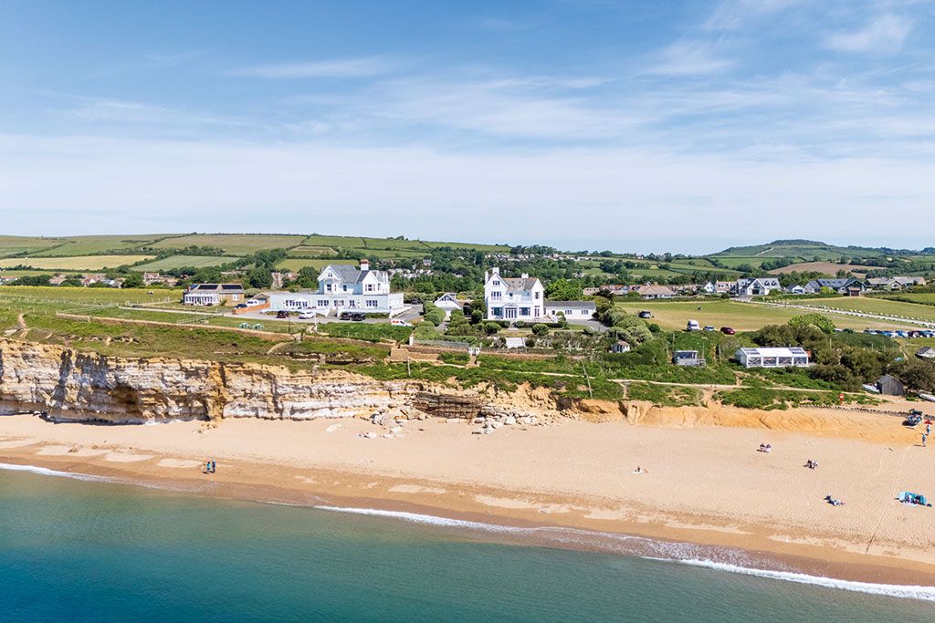 Properties for sale overlooking the sea: Barton Olivers, Burton Bradstock, Bridport, Dorset