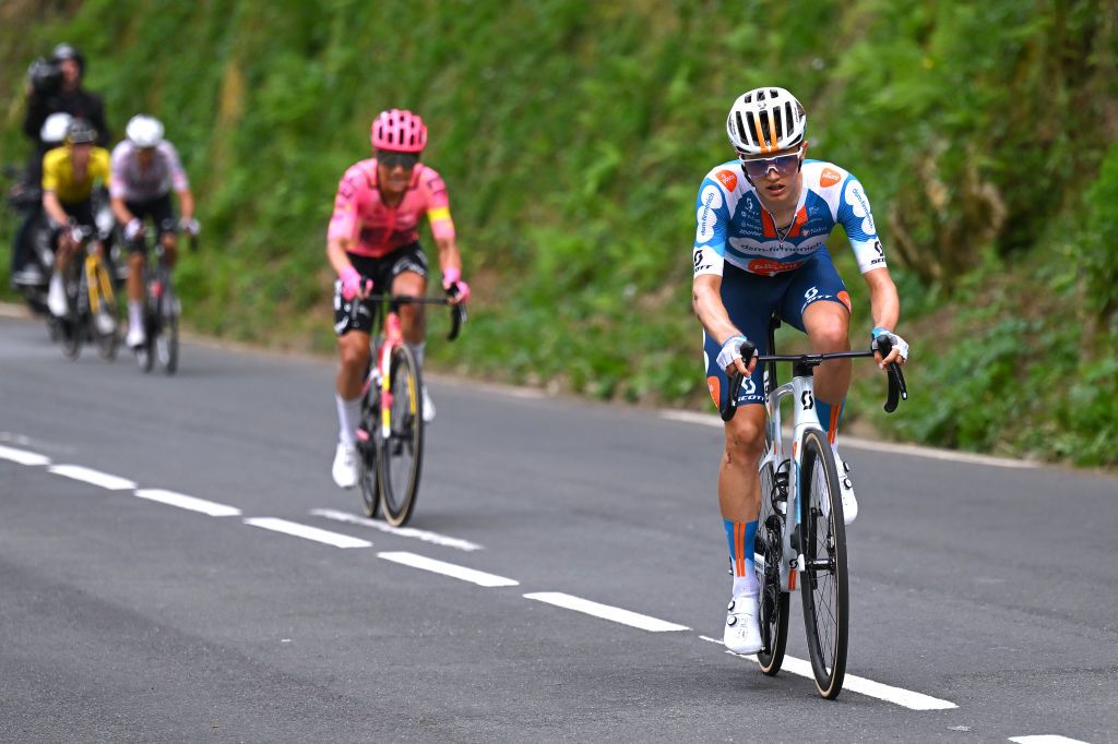 Oscar Onley at Itzulia 2024