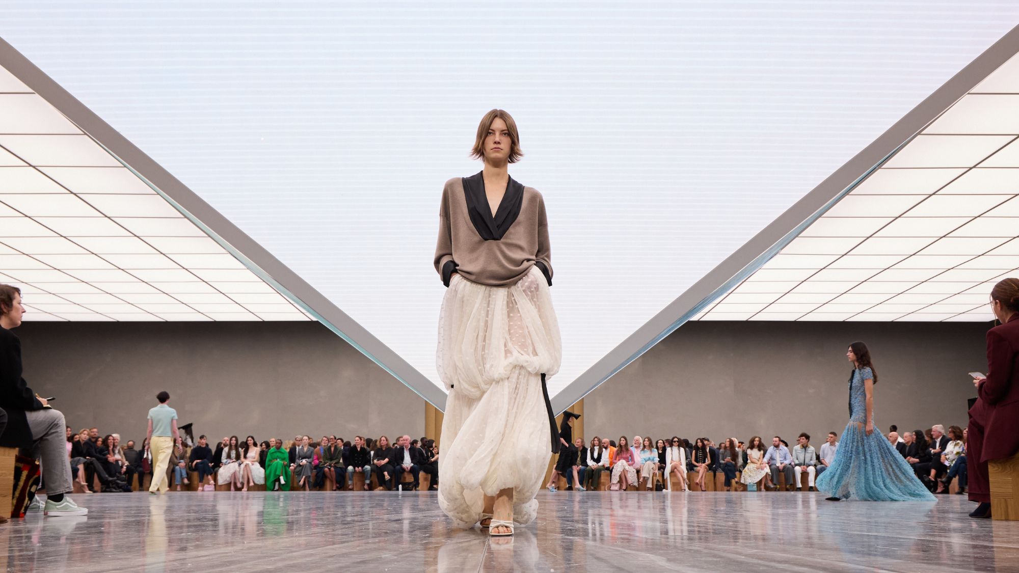 A model walks the runway during the Christian Dior Womenswear Spring/Summer 2026 show as part of Paris Fashion Week