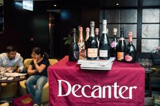 Rose-Champagne-masterclass-wines-and-magazine.jpg