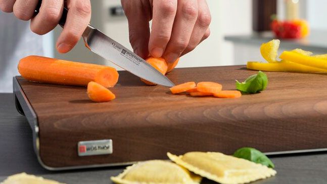 Kai Wasabi Chef's Knife 8”, Thin, Light Kitchen Knife, Ideal For All-Around  Food Preparation, Hand-Sharpened Japanese Knife, Perfect For Fruit