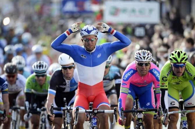 Nacer Bouhanni (FDJ) wins stage 1 of Paris-Nice