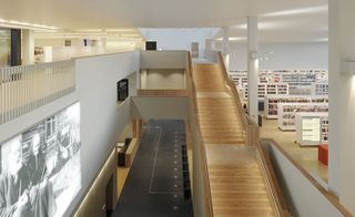 The 6,300 sq m library, meanwhile, sits between the concert hall and the harbour, offering an open series of volumes that can be adapted for different use.