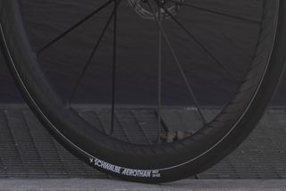 Schwalbe Aerothan tyre