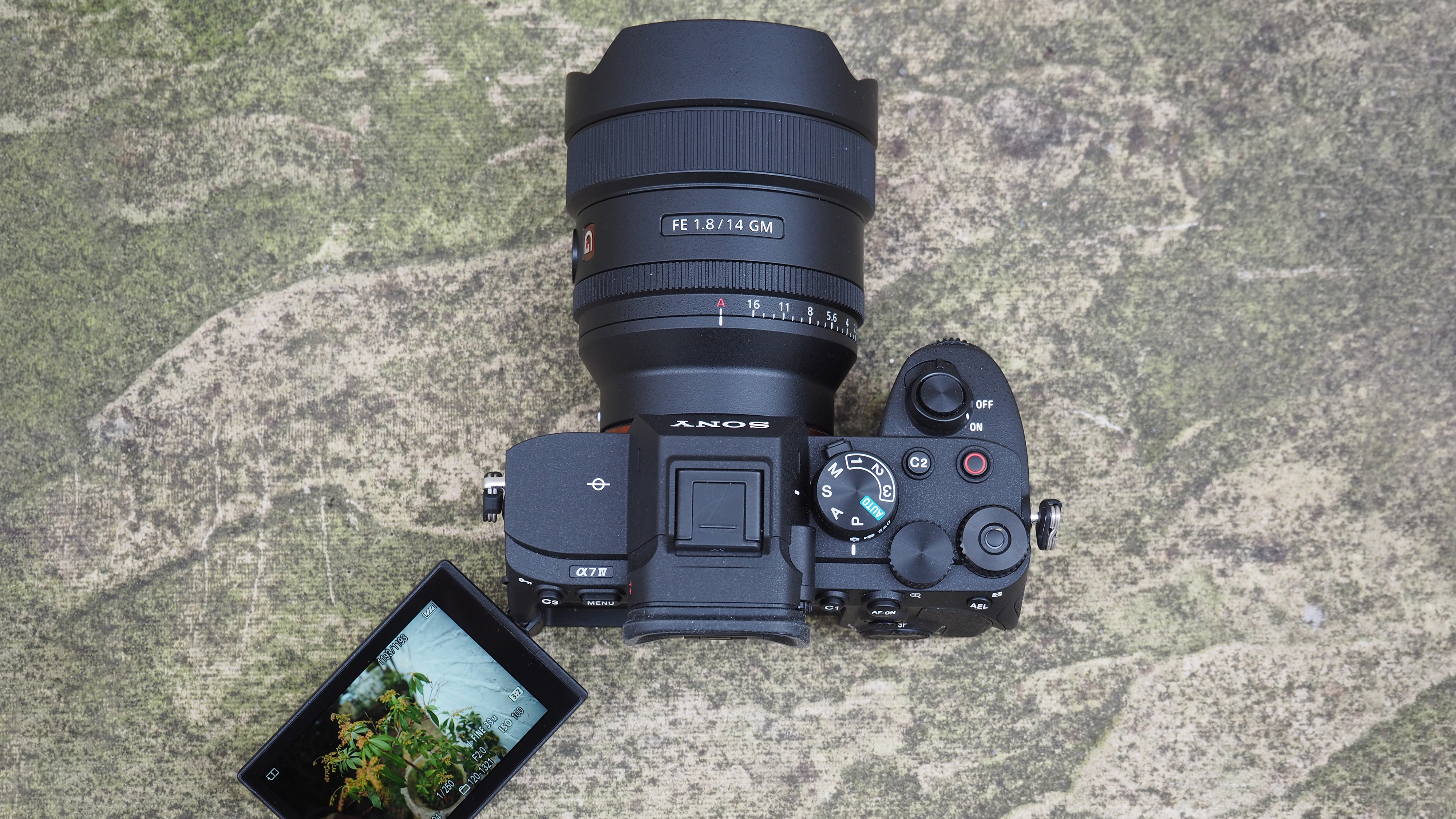 Sony A7 IV обзор