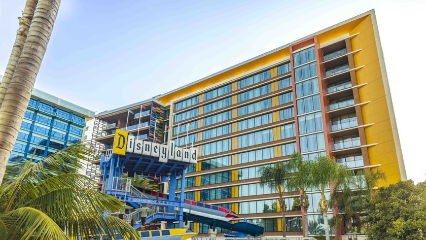 Disneyland Hotel courtyard daytime