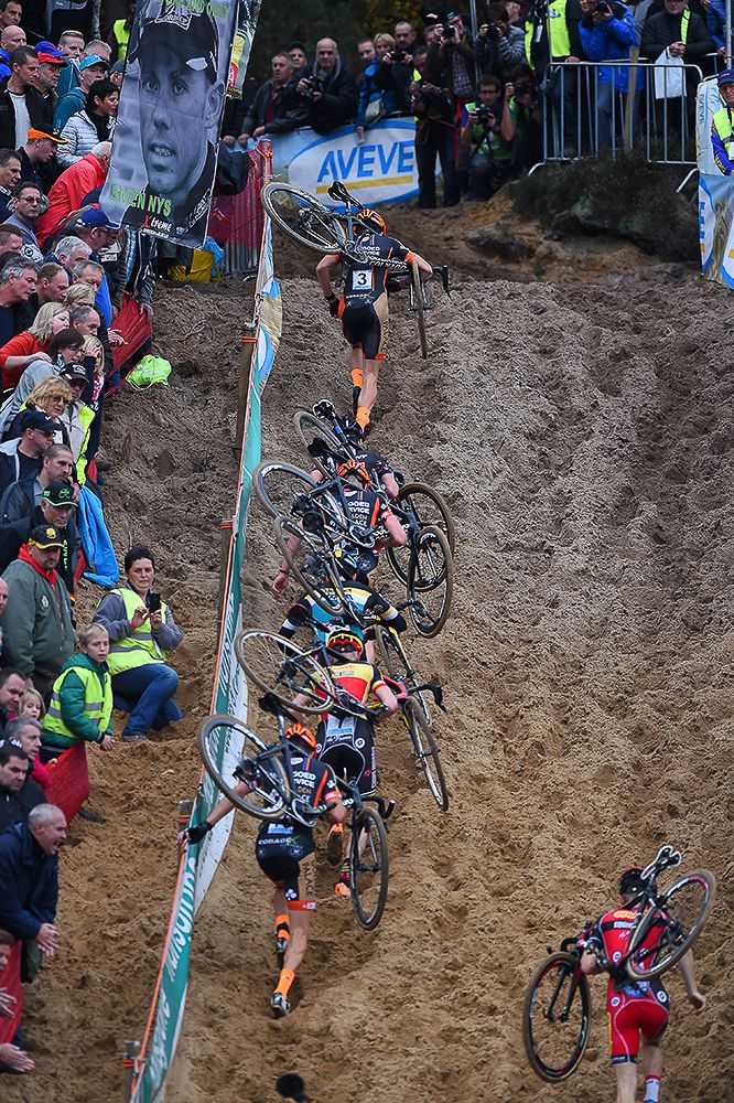 Running up the sand hill at Zonhoven.
