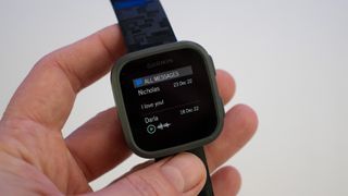 Messaging on the Garmin Bounce kids smartwatch's display