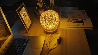 ABEDOE table lamp