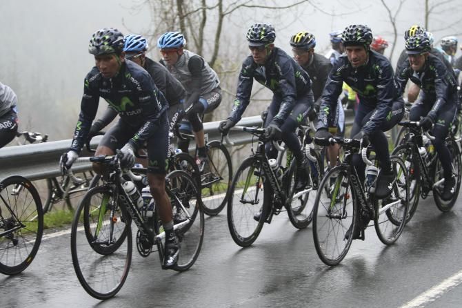 Movistar at the head of affairs on Stage 4 at Pais Vasco