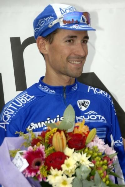 R&eacute;mi Cusin receives the consolation prize after finishing second in the stage.