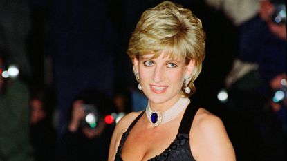Princess Diana's hairstyle 