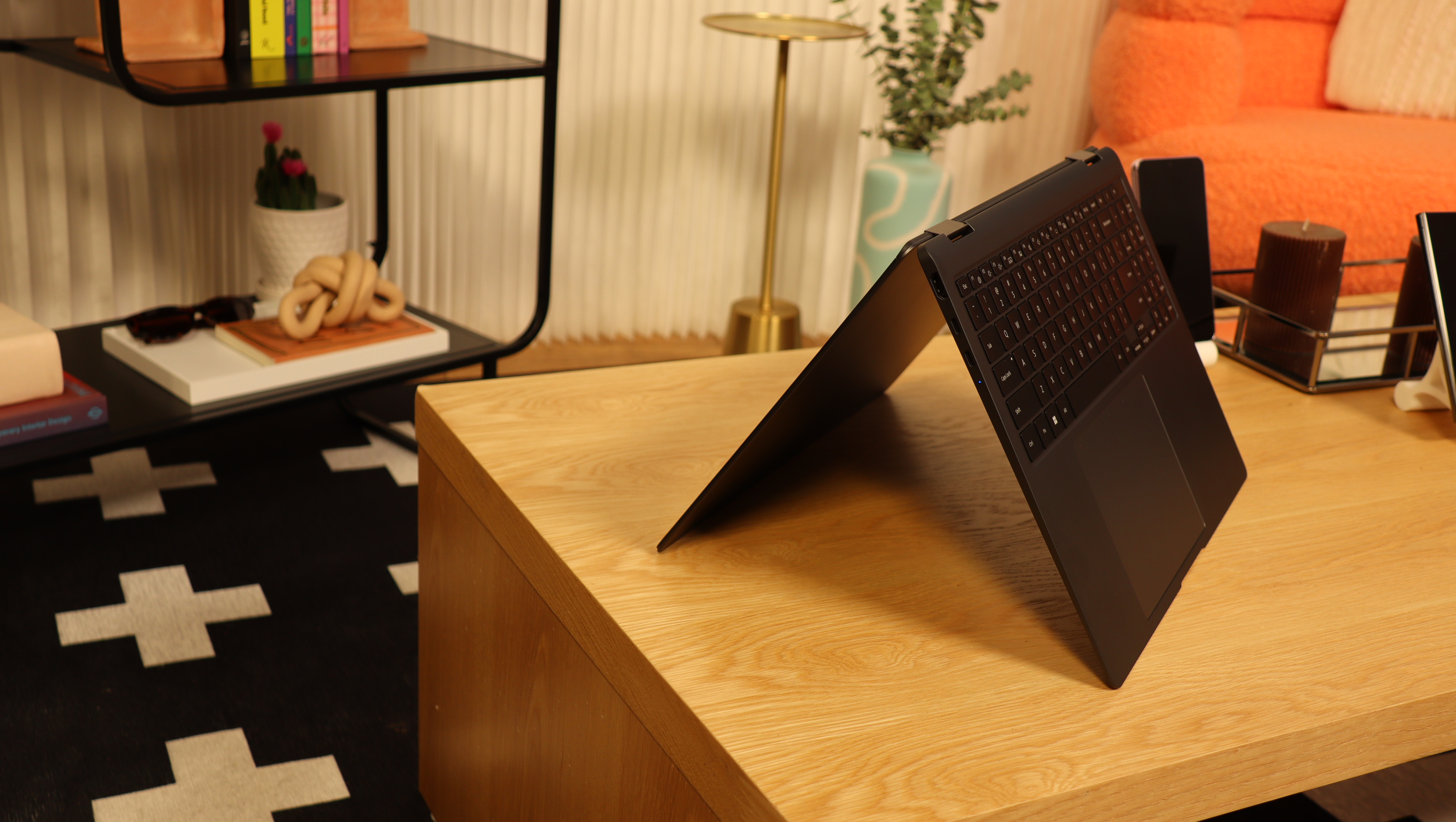 Samsung Galaxy Book3 on a wooden table