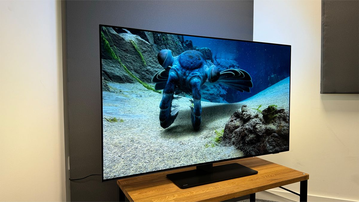 One of the best OLED TVs is now under £1000 thanks to this tempting ...