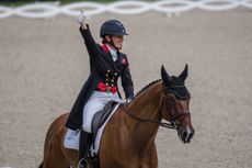 Laura-COLLETT_AachenCHIO_PN19_39680.jpg