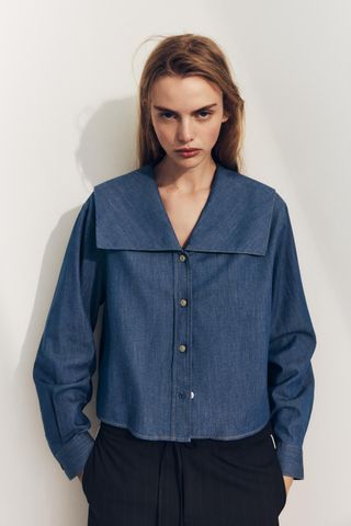 Denim-Effect Peter Pan Collar Shirt